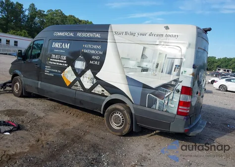 2017 Mercedes-Benz Sprinter 2500 High Roof V6 из США, поврежденный, VIN WD3PE8CD7HP374972